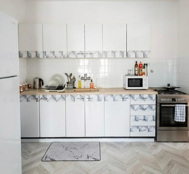 Real-estate kitchen